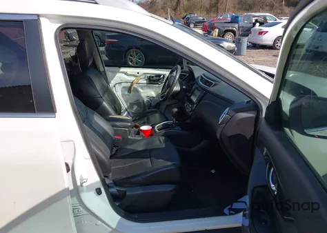 2016 Nissan Rogue Sl из США, поврежденный, VIN 5N1AT2MT9GC854985